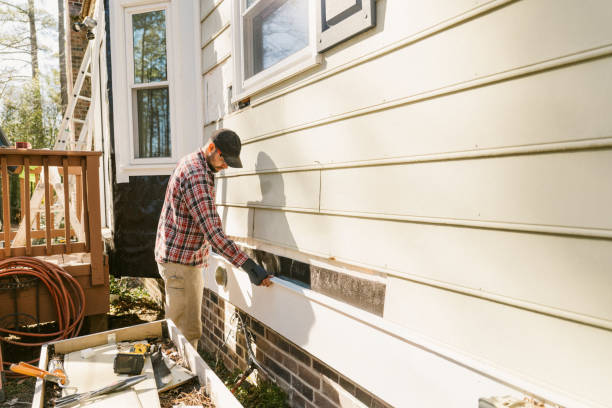 Top rated local Emergency Siding Repair specialists in Amherst, OH